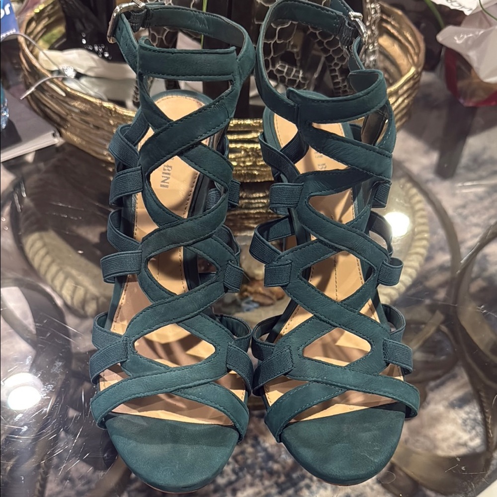 Giani Bernini Green Gladiator Sandals